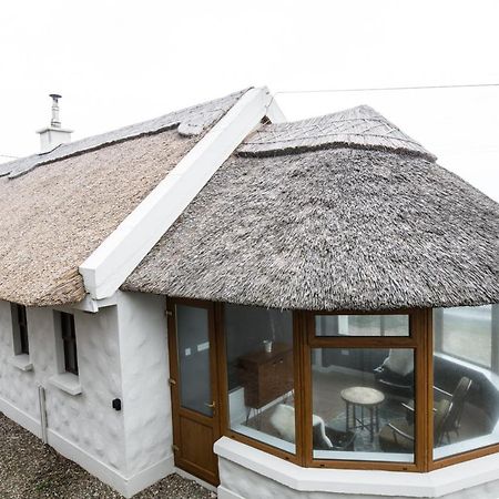 Storytellers Cottage Ballycotteen ภายนอก รูปภาพ